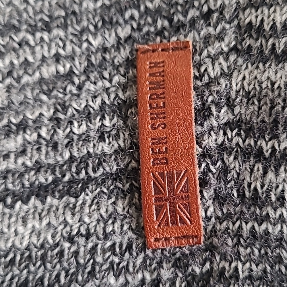 Ben Sherman Gray Crewneck Sweater 100% Wool Size Large - Picture 3 of 6